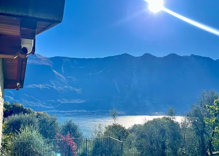 Casa L'oliver * Limone sul Garda